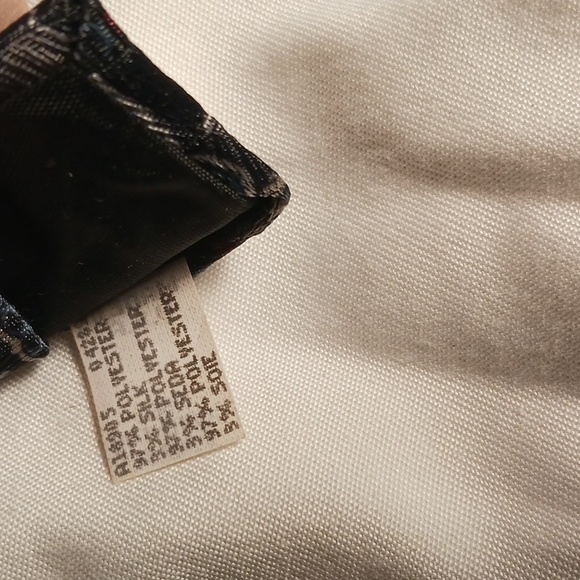 Oscar De La Renta Men's Tie - Picture 6 of 6